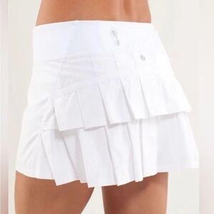 Lululemon Pace Setter Pleated Tennis Skirt White EUC